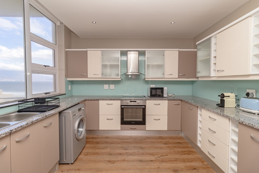 2 Bedroom Property for Sale in Beachfront Western Cape